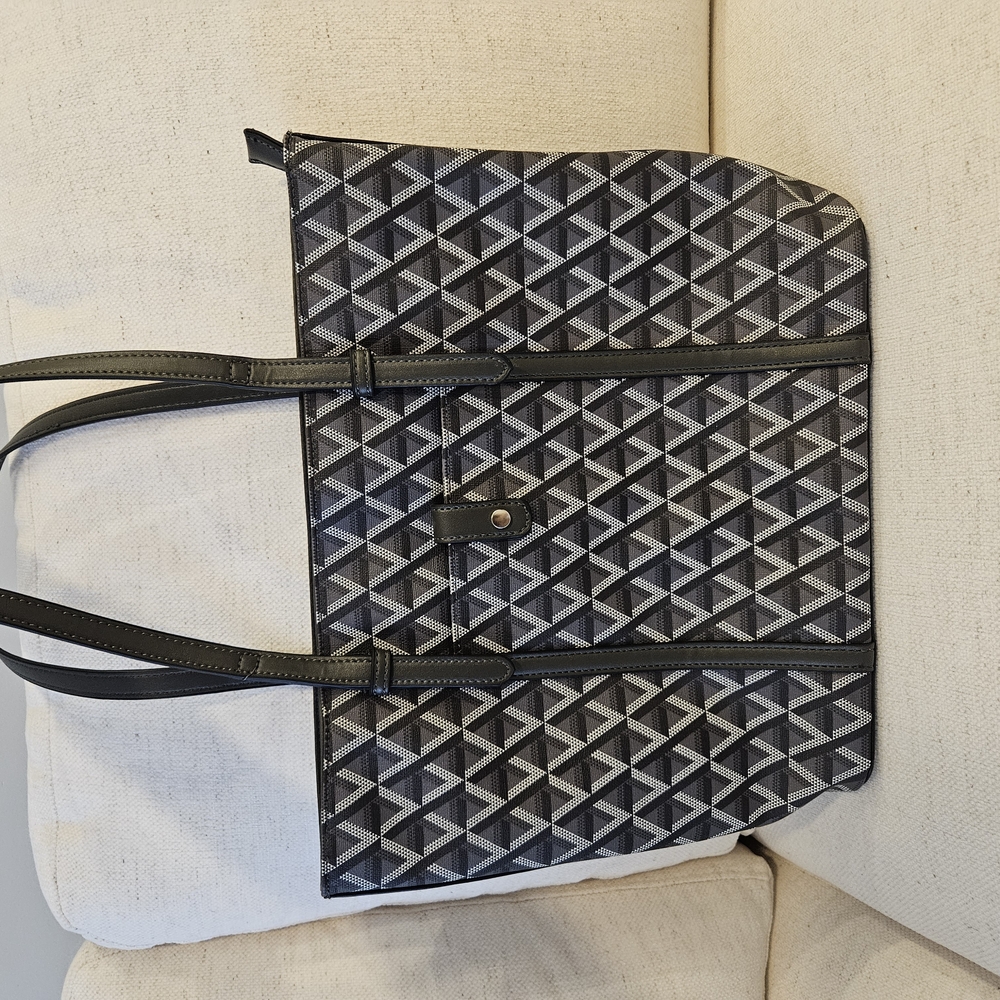 Black and Gray Geometric Tote Bag